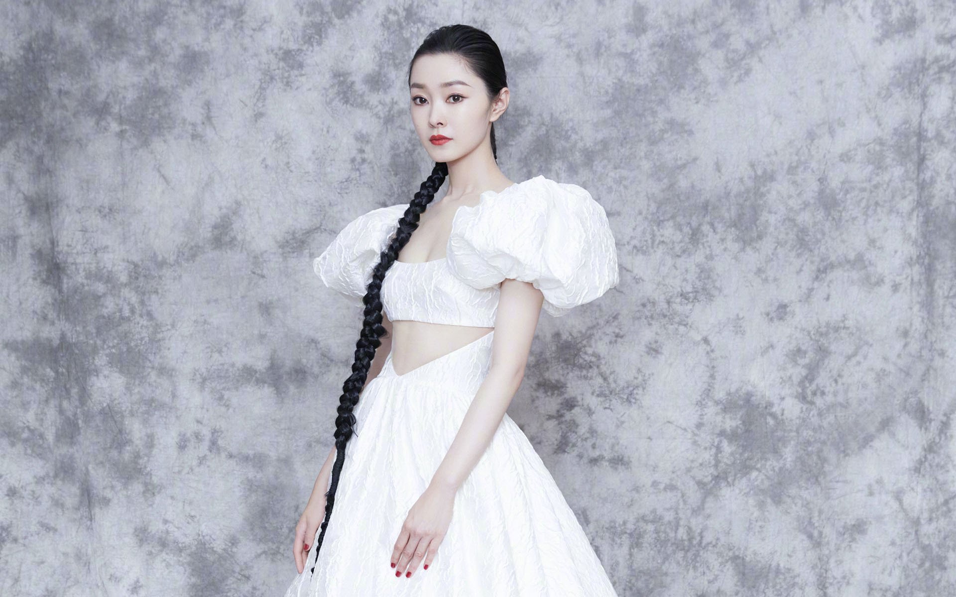 突尼斯希望门将高接低挡，避免大败，突尼斯足球队