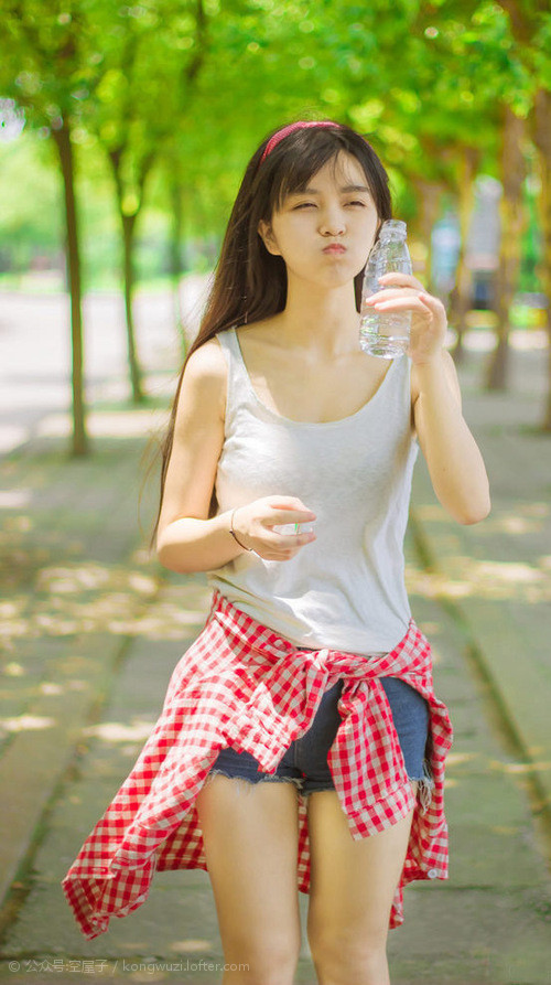 高校运动营养知识普及活动开展广泛,运用运动营养学的知识谈谈大学生如何营养膳食