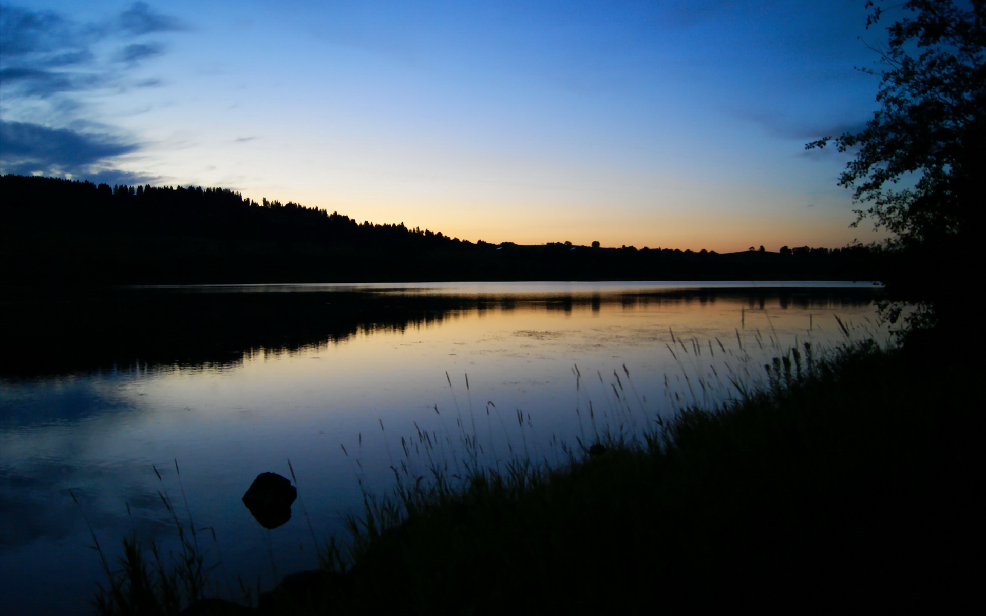 九游9游-女子国家队强化快速回防训练提升防守反击质量