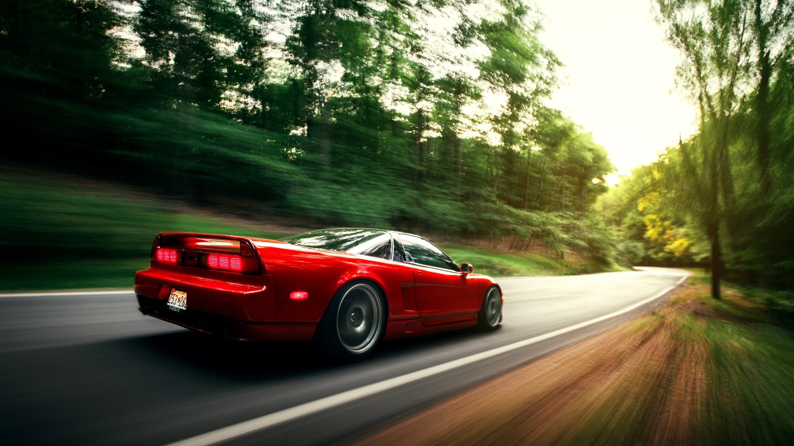 德甲攻防赛：攻势如火，防线坚韧不拔，德甲对抗