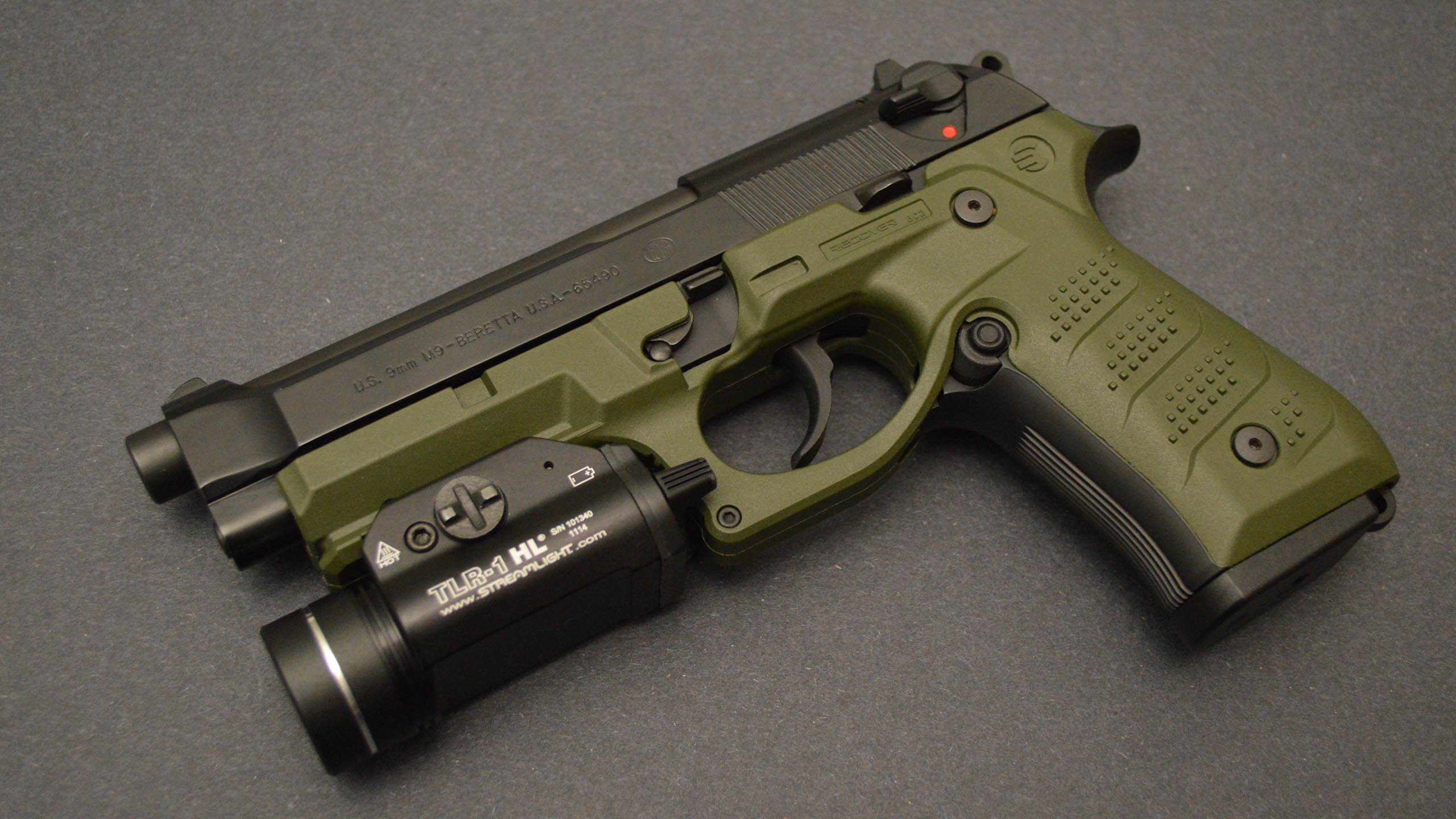 九游-足球名宿解说国际大赛，精彩观点引发热议，世界足球名宿